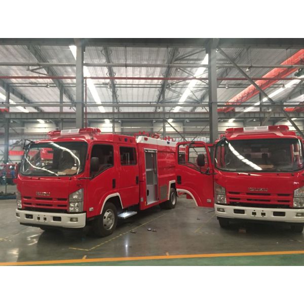 Buy Firefighting Rescue 4x2 Forest Fire Truck With 2000L Capacity at wholesale prices