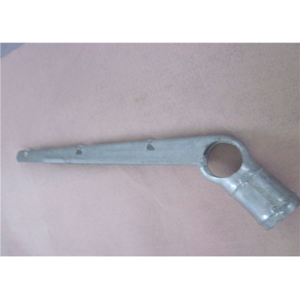 Three Strand Barbed Wire Line Extension Arm Galvanized Heavy Steel Material