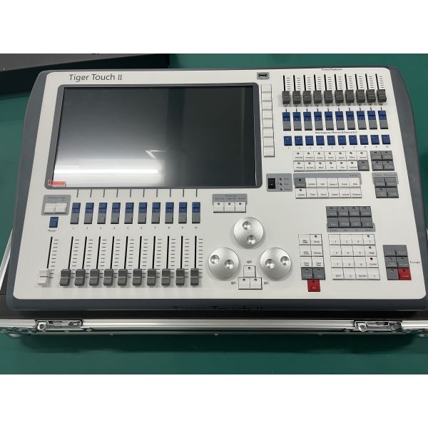 V16 Software Touch Screen DMX512 Stage Light Console Tiger Touch DMX Light Controller