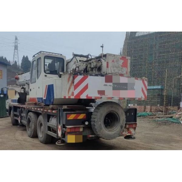 Year 2013 Engineering Construction Machinery Used Truck Crane 220ton