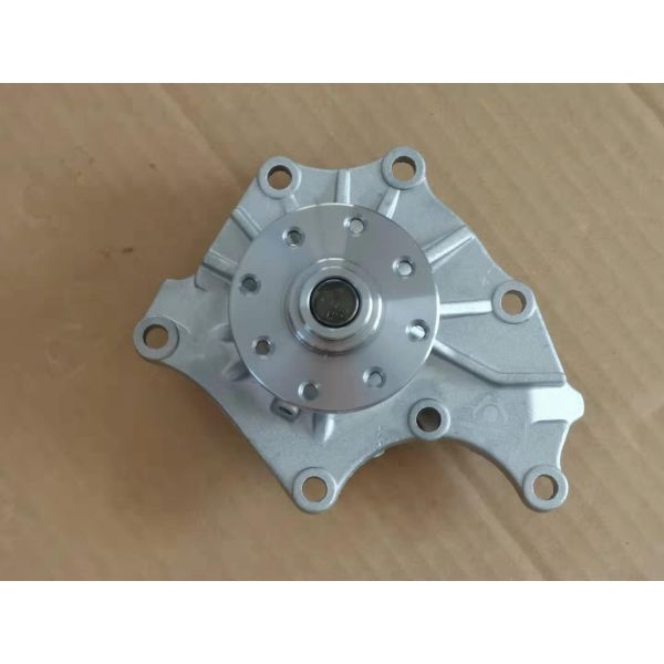 Aluminum ISUZU Water Pump 8971233302 For 4J Series Diesel Engine ORIGIN PARDS