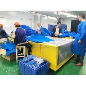 Blue Large Size Disposable Isolation Gowns Non Woven Poly Coated Waterproof