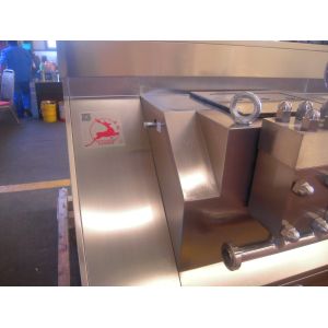 3 Piston Homogenizer Equipment 25Mpa 500L/H Smooth Operation