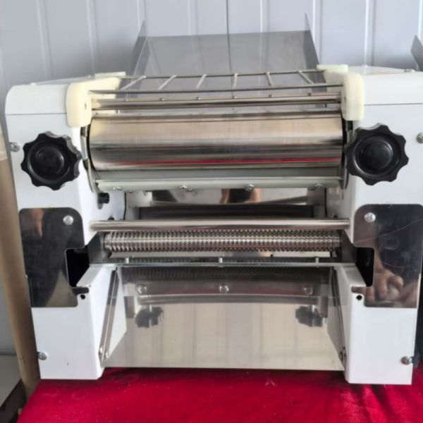 Home Use Noodle Machine, Dough Sheet Sheet Machine, Small Noodle Machine