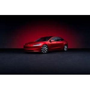 Model 3 2023 long-range all-wheel drive version