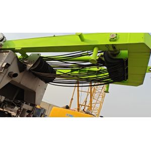 Extremely Efficient ZCC2600 260 Ton Mobile Hydraulic Crawler Crane Heavy Lifting