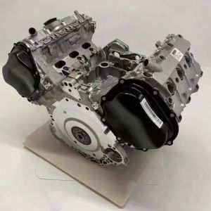 2.8T Gas / Petrol Engine for Audi A6 CCE Displacement 2.8T and Direct