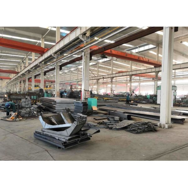 8x4 Driven 40 Ton Heavy Duty Dump Truck Howo 12 Wheel For 30 Cubic Cargo White Color