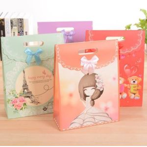 Customized pattern Cardboard Gift Bags 24x10x32cm With Handle Bow Knot