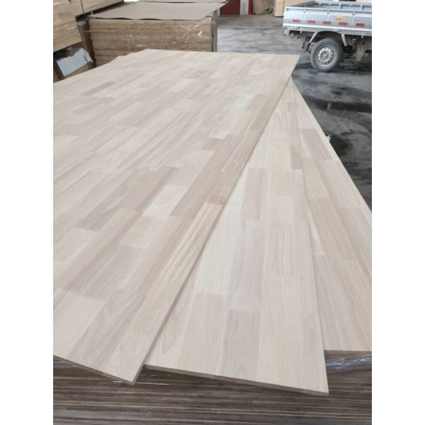 Eco Friendly Glue Used Grade Carbonized Yellow Rubber Finger Joint Hardwood Board