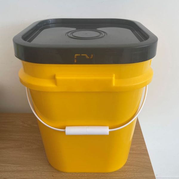 Competitive White Round Plastic Bucket with 2.0mm Thickness and Free Sample Included