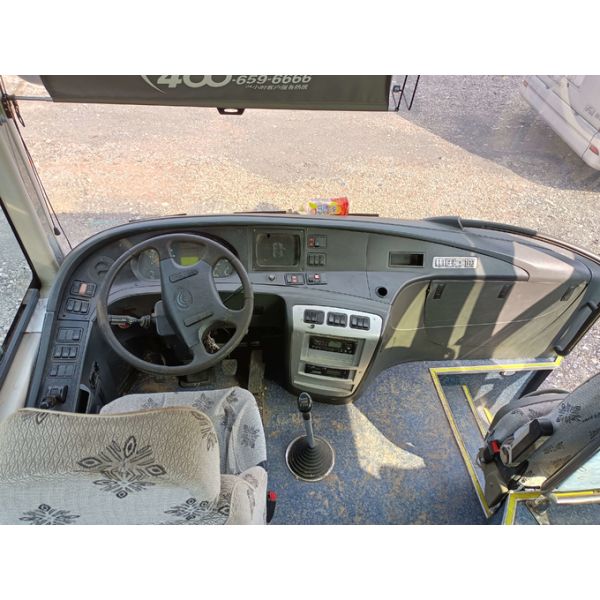 ZK 6127 Used Yutong Buses Single Door 2+3 Seat Layout 67 Seats LHD / RHD