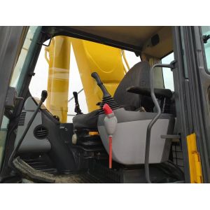 Comfortable Driving Experience Used Komatsu PC450 Excavator with Spacious Cab