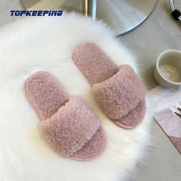 Buy Scandinavian Style Womens Faux Fur Slides ODM Acceptable at wholesale prices