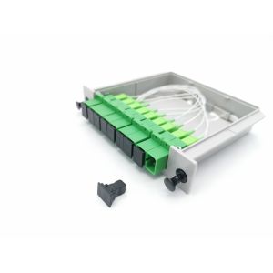 Optical Splitter PLC Cassette With Pigtail 1x8 PLC Balanced Inset Type SC APC