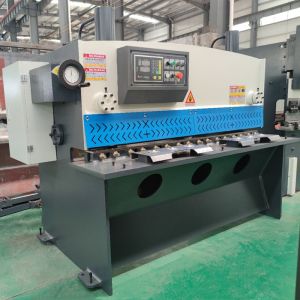 CNC Hydraulic Guillotine Shear Machine Advanced Configuration QC12K-4*2500