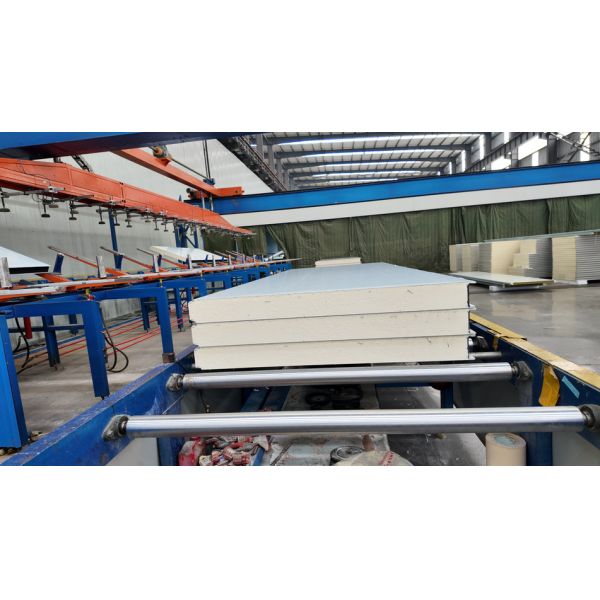 Buy Customizable B1 Fireproof PU Panel for Cold Storage Insulation at wholesale prices