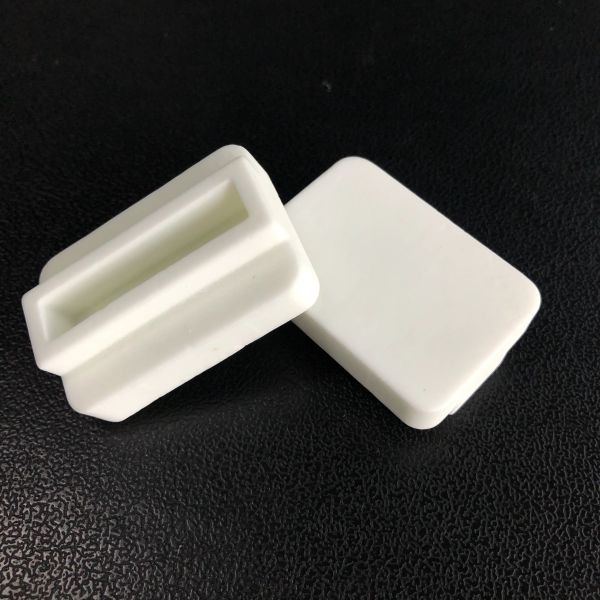 Industrial Ceramic Steatite Heat Resistant Ceramic Insulator