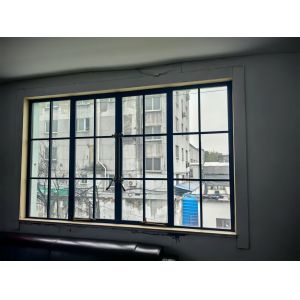 China Heavy Duty Industrial Steel Door For Enhanced Security And Versatility on sale