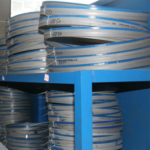 GH4235 Double column cutting capacity 350-350*350 horizontal band saw machine Price