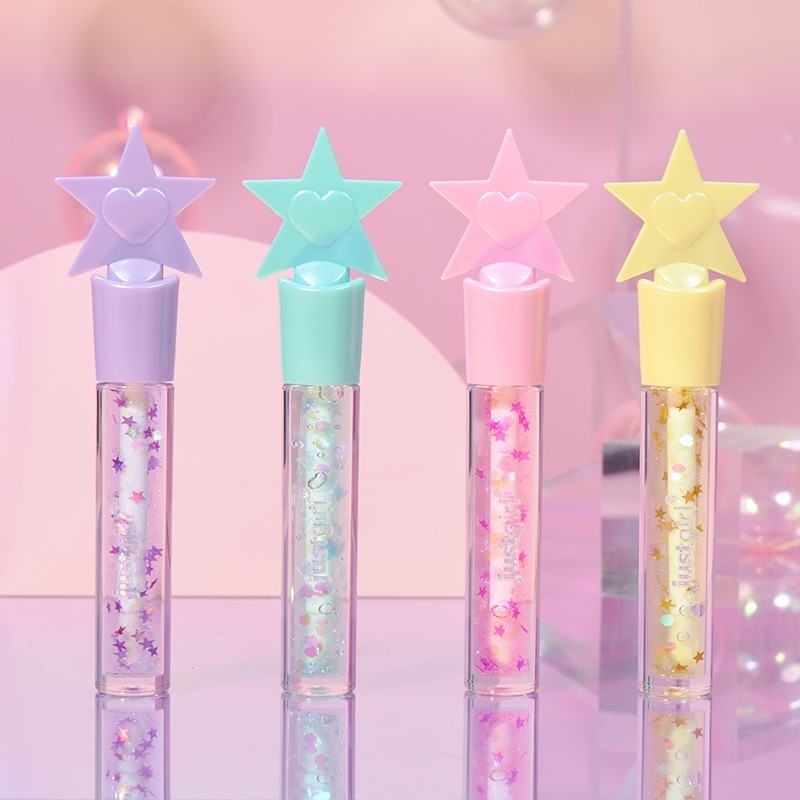 Customizable Non Toxic Fruity Lip Gloss with Shimmering Finish