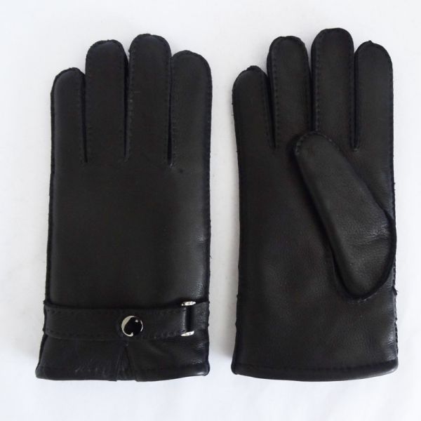 Buy 2020 new design deer leather gloves with belt at wholesale prices