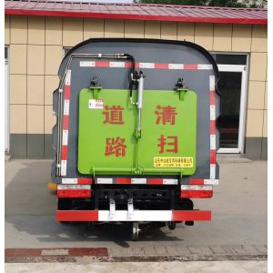 High Efficiency Diesel Powered Road Sweeper Truck Sanitation Equipment