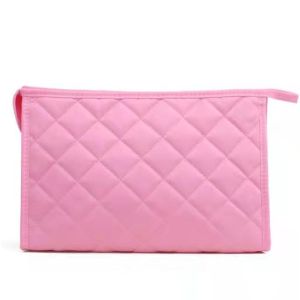 Diamond Stitch Pattern Zipper Cosmetic Bag For Travel 19cm×12cm×6cm