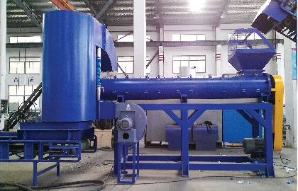 PP PET Bottle Plastic Recycling Washing Line Delabelling Crushing Drying