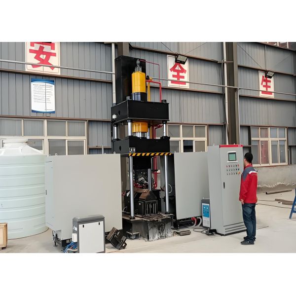 950mm Oil Tank Stroke Model HQ360-900 CNC Plate Sheet Heating Bending Machine 4