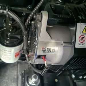 Russian Language Control System 30kva 24kw Diesel Generator Powered by CUMMINS