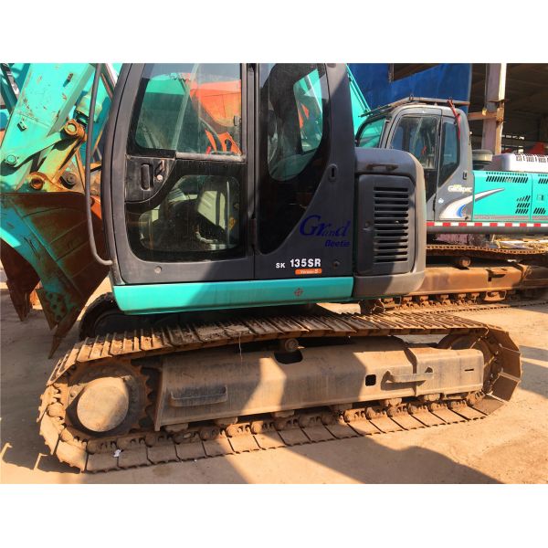 Buy                  Used Kobelco 14 Ton MIDI Excavator Sk135sr, Original Japan Manufactured Track Digger Kobleco Sk135 in Stock              at wholesale prices