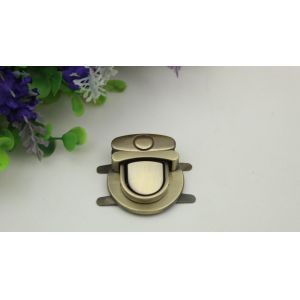 Professional custom luxury gold zinc alloy metal bag push locks 35*40 mm