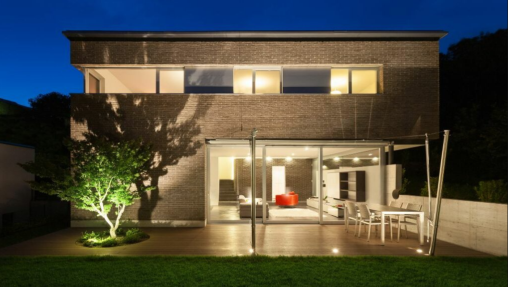 IP66 Outdoor Spike Light 6-12W For Garden Or Landscape Lighting