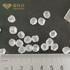 2-2.5ct DEF Color VVS VS Clarity Rough Lab Grown Diamonds For Jewellery