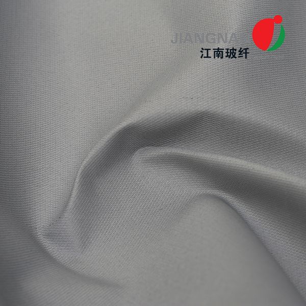 Polyurethane Coated 550°C Temperature Resistant Fiberglass Cloth With Excellent