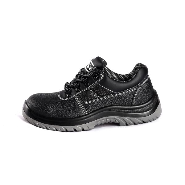 Anti Puncture Low Cut Safety Shoes In Black EU 36-47 For Functionality Safety