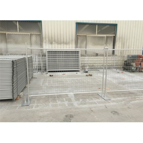 Hot Dipped Galvanized Temporary Fence Pool Safety Barrier OEM / ODM Available