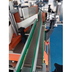 SUS304 Flat Bottle Labeling Machine