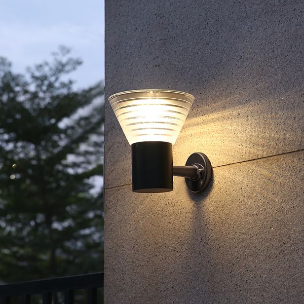 IP65 Waterproof Circular Table Shape Solar Wall Light 5W for Residential Applications