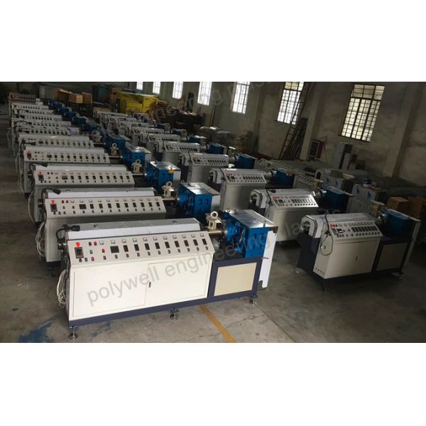 PA66 GF25 Strip Single Screw Plastic Extruder Machine For Thermal Barrier Aluminum Profile