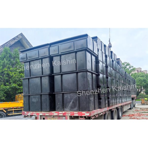 Customized LLDPE Floating Dock Marina Pontoon Floater Marine Floating Dock Foam