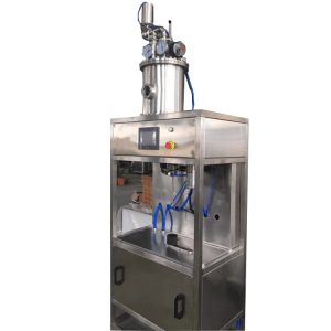 Small 2500BPH Liquid Detergent Filling Machine 100ml