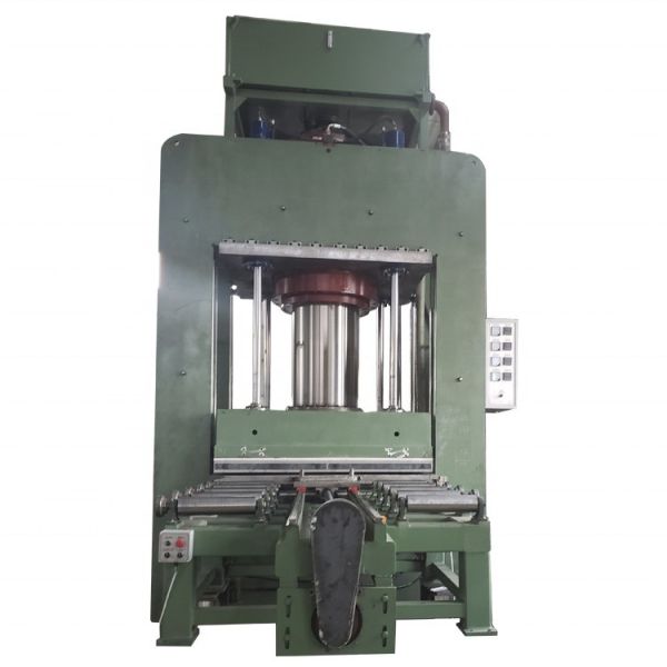 Buy Rubber Tile Vulcanizing Frame and Column Type with 5000 PLC Rubber Flat Platen Press at wholesale prices