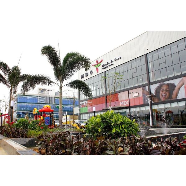 Prefabricated Steel Q355B Commercial Building for Supermarkets