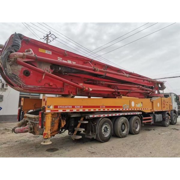 Used Construction Machinery Boom Pump 62 Meter Concrete Pump