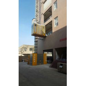 Q345B Steel Lifting 46 M / Min Construction Site Elevator