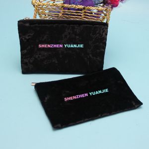 Black 8oz Canvas 12x16.5cm Soft Velvet Zipper Bag For Cosmetics