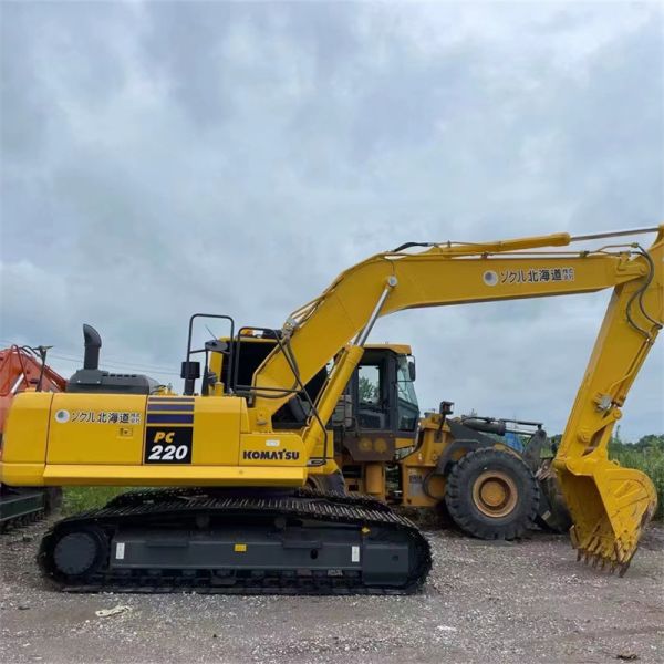 Buy Used Construction Komatsu PC220-8 Crawler Excavator Heavy Machine Equipment at wholesale prices