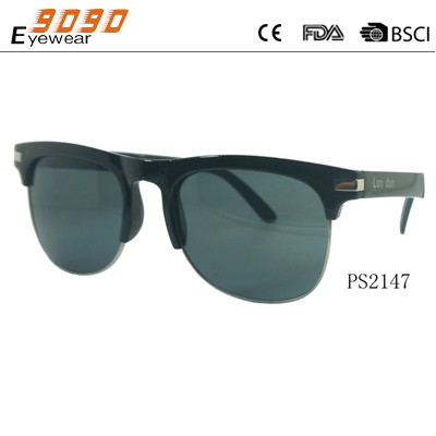 Buy Sunglasses in fashionable design, made of plastic ,suitable for men and women at wholesale prices